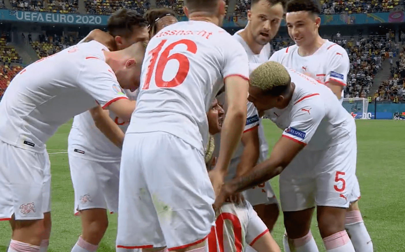 AYX中国官网-关于清晨马德里竞技遗憾出局：荷甲节点到来；更衣室稳定；心理建设被强调的信息