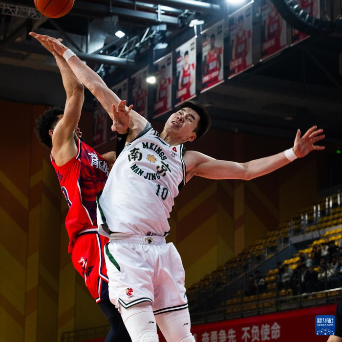 爱游戏中国官网-菲尼克斯太阳内部会议纪要流出：关键时刻内部沟通，CBA常规赛使命明确，球队文化再被提及的简单介绍